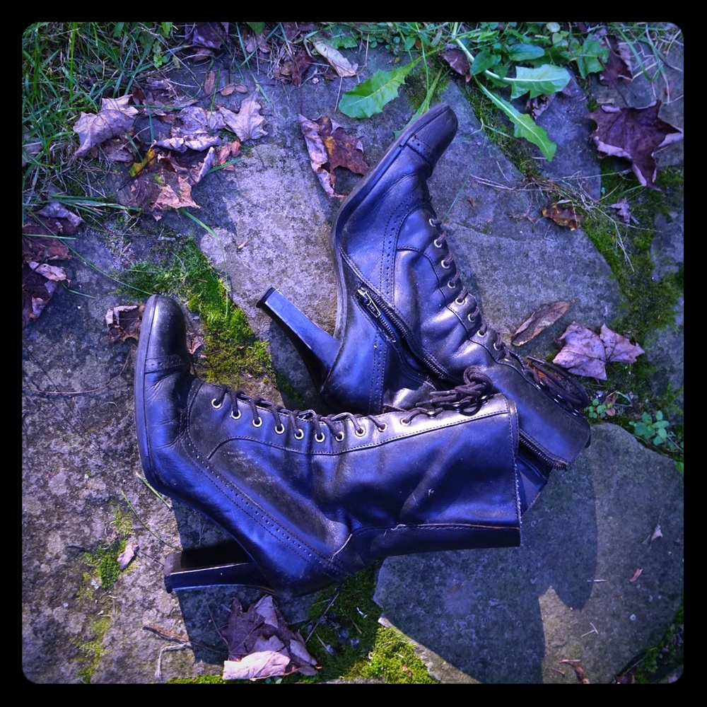 White mountain granny boots